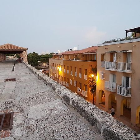 Apartamento Duplex Vista Al Mar Y Murallas Nuevo En La Ciudad Amurallada Lejlighed Cartagena Eksteriør billede